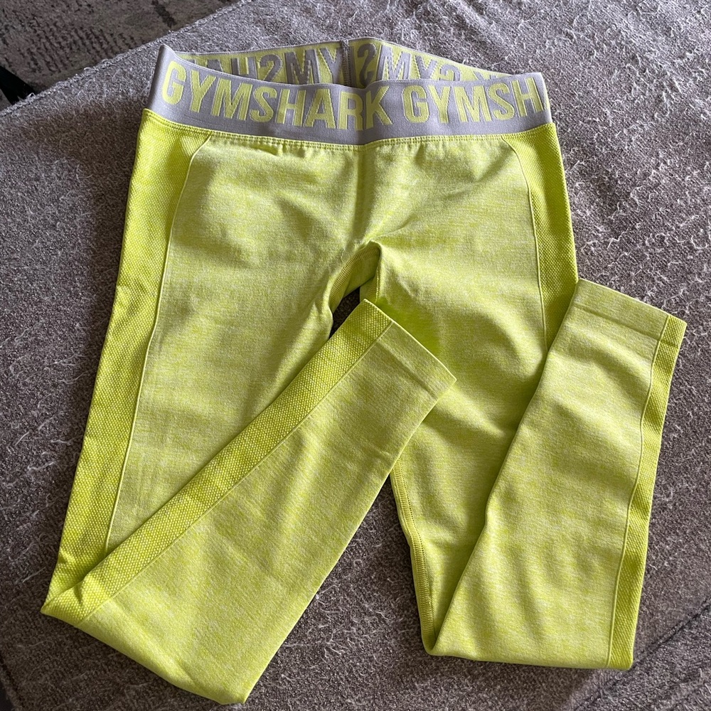 Gymshark leggings MEDIUM
